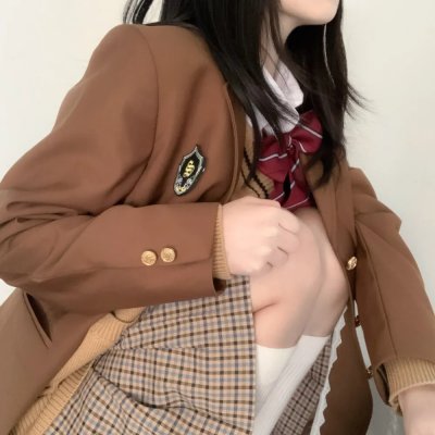 前妻重金求复合我却对钱不感兴趣